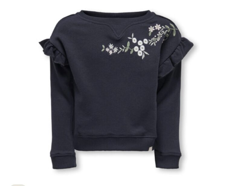 KMGSARA LIFE L/S O-NECK EMB UB SWT