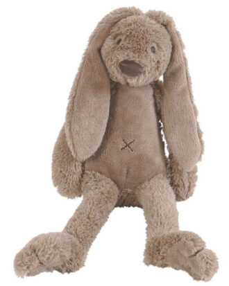 Clay rabbit richie
