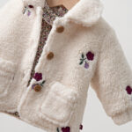 Teddy jasje met borduursels - After